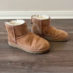 UGG Classic Mini Boot Chestnut Women’s Size 6